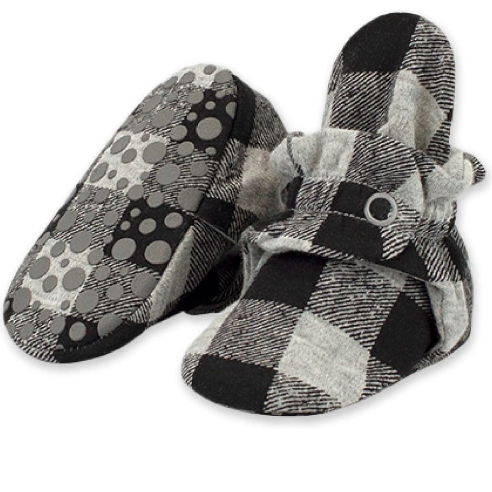 NWT Zutano Black and Gray Plaid Booties